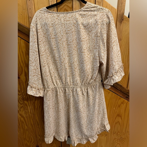 Amazon romper, size large - Picture 2 of 3